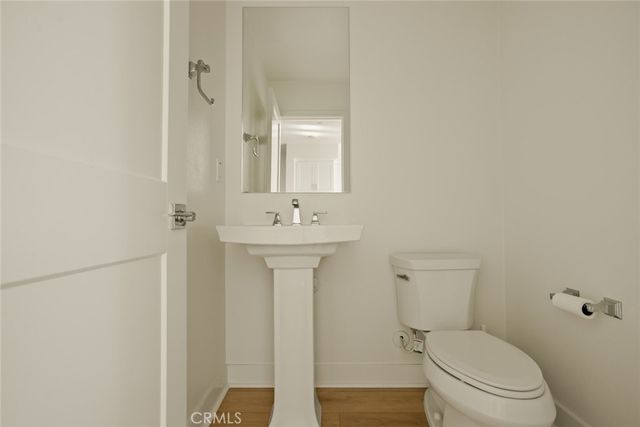 10942 Champions Lane, Cypress, CA 90720