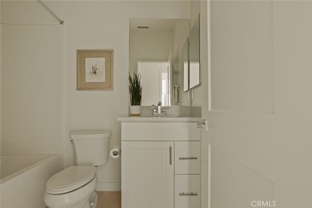 10942 Champions Lane, Cypress, CA 90720