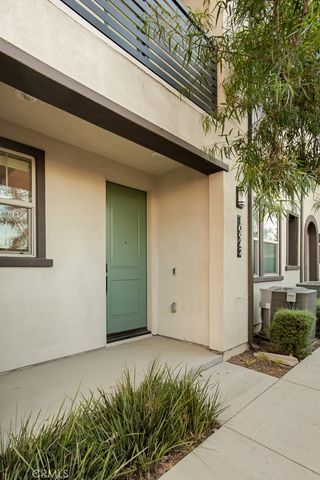 10942 Champions Lane, Cypress, CA 90720