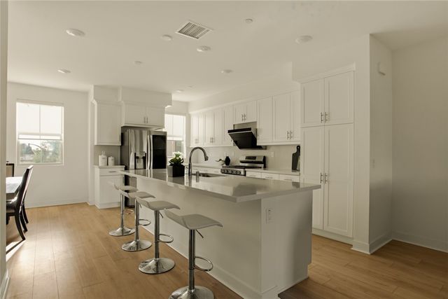 10942 Champions Lane, Cypress, CA 90720