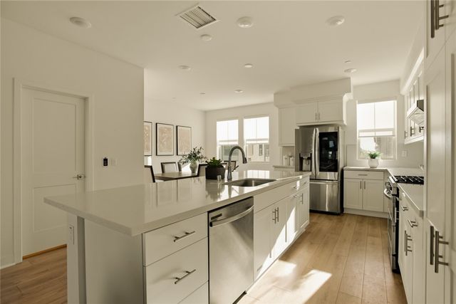 10942 Champions Lane, Cypress, CA 90720