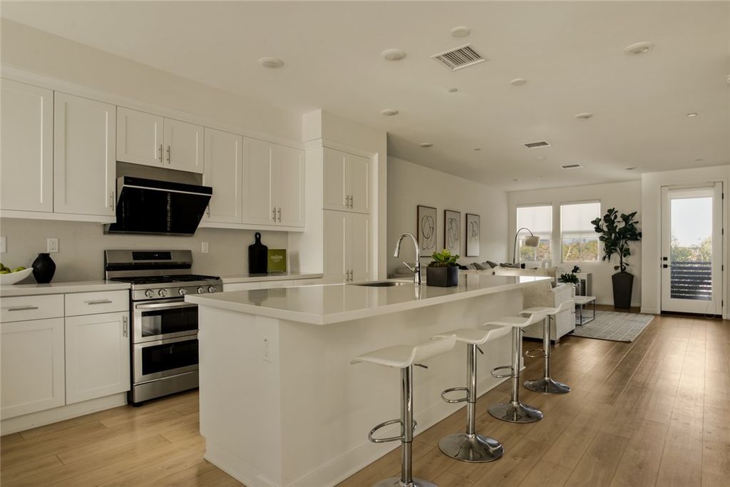 10942 Champions Lane, Cypress, CA 90720
