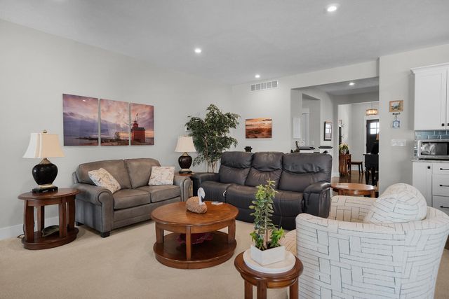 14067 Phoenix Place, Holland Twp, MI 49424