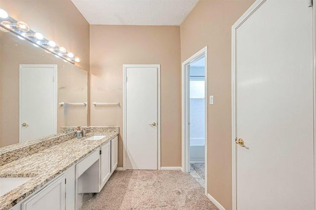 1235 Summer Park Lane, Katy, TX 77450