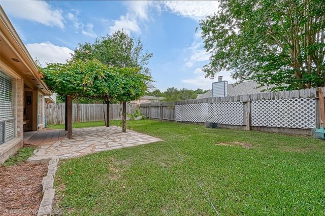 1235 Summer Park Lane, Katy, TX 77450