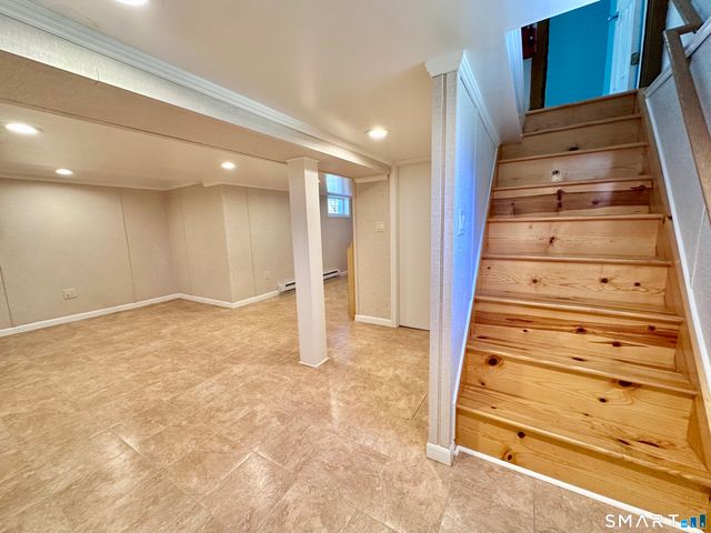 416 Lighthouse Road, New Haven, CT 06512