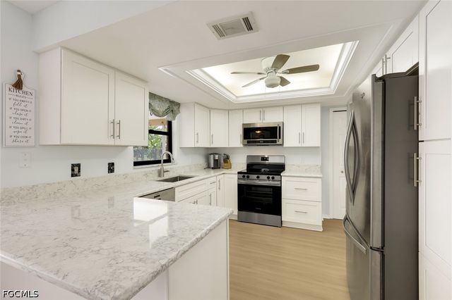 713 SW 39th TER, Cape Coral, FL 33914