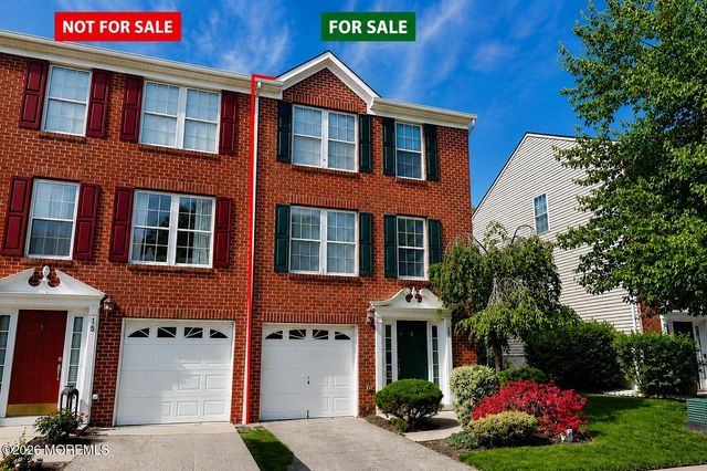 17 Abby Road, Farmingdale, NJ 07727