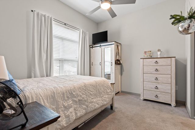 782 Riverfront Parkway 107, Chattanooga, TN 37402