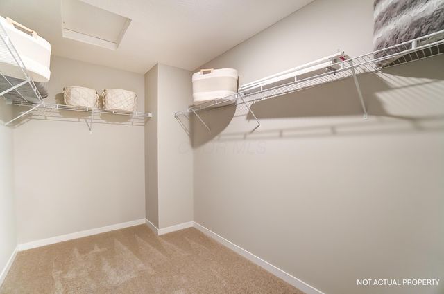 5760 Orchard Lakes Trail Drive, Canal Winchester, OH 43110