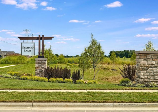 5760 Orchard Lakes Trail Drive, Canal Winchester, OH 43110