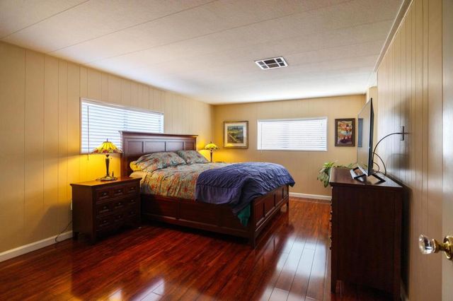 275 Burnett Ave, Morgan Hill, CA 95037