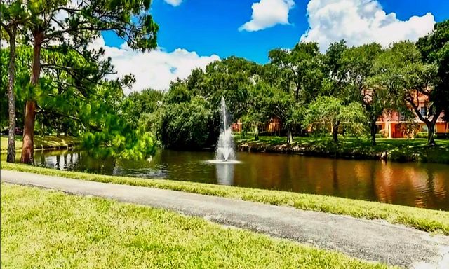 1020 Crystal Way L, Delray Beach, FL 33444