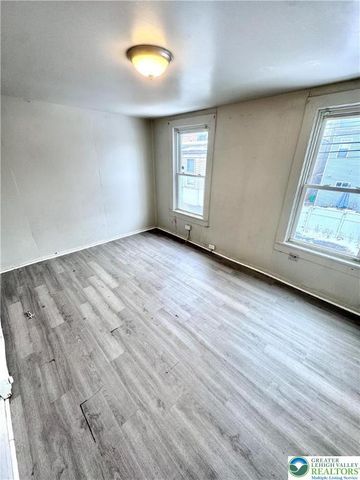 37 Spruce Street, Allentown City, PA 18101