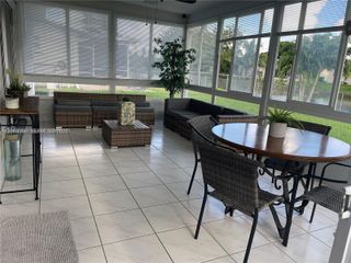 9590 NW 24th Pl, Sunrise, FL 33322