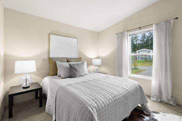 1910 2nd Avenue W, Bremerton, WA 98312