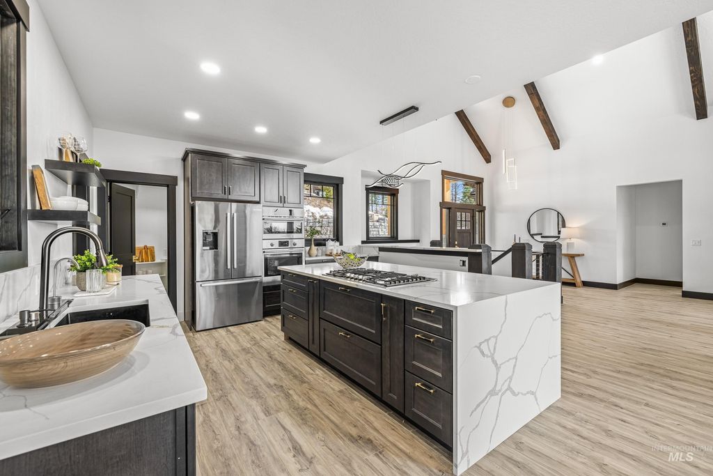 15 Veil Cave Court, Donnelly, ID 83615 photo 11