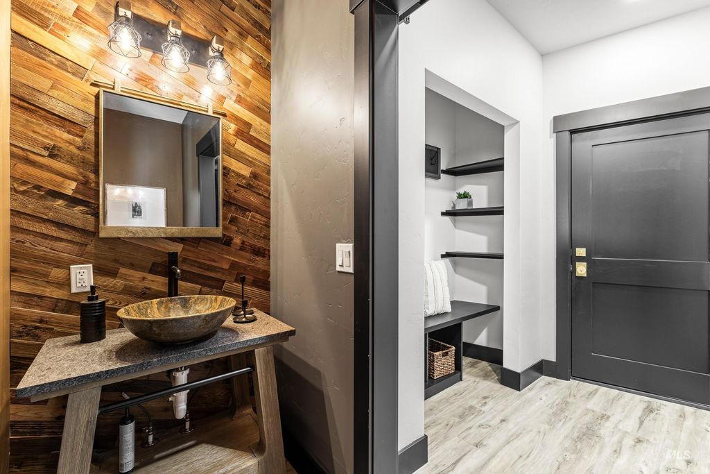 15 Veil Cave Court, Donnelly, ID 83615 photo 24