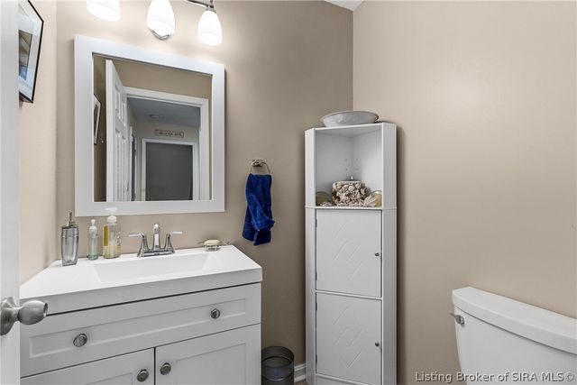 3620 Greenfield Drive, New Albany, IN 47150