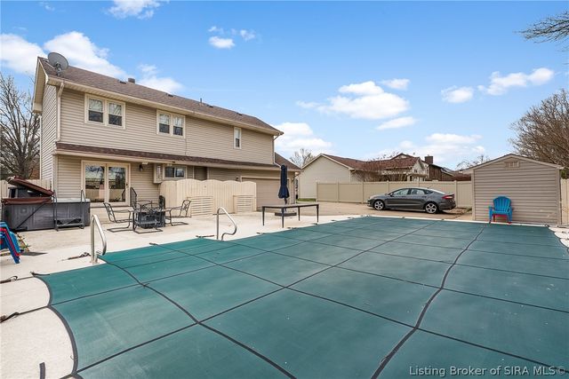 3620 Greenfield Drive, New Albany, IN 47150