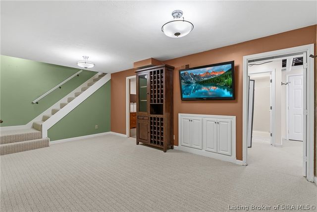 3620 Greenfield Drive, New Albany, IN 47150