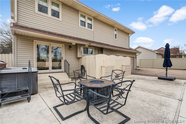 3620 Greenfield Drive, New Albany, IN 47150