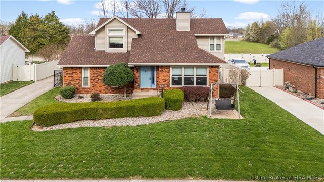 3620 Greenfield Drive, New Albany, IN 47150