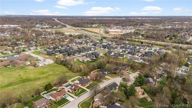 3620 Greenfield Drive, New Albany, IN 47150