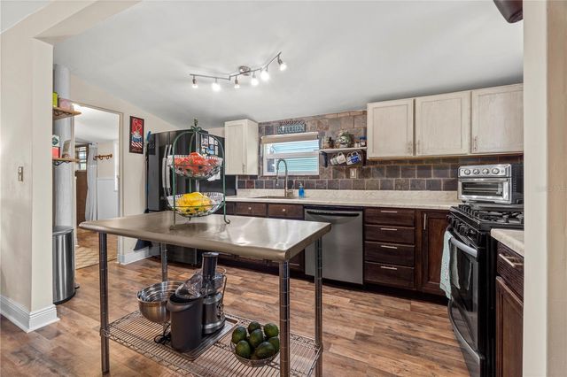 7650 NE 40TH STREET, High Springs, FL 32643