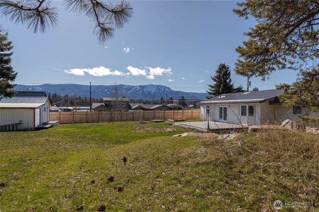 410 N Floral Avenue, Cle Elum, WA 98922