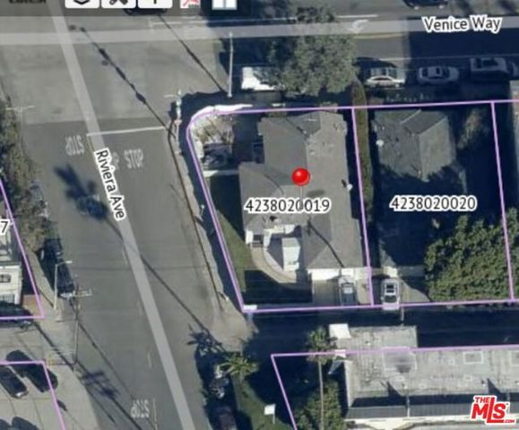 404 Venice Way, Los Angeles, CA 90291
