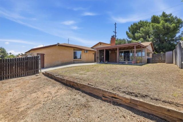 817 W Ontario, Corona, CA 92882