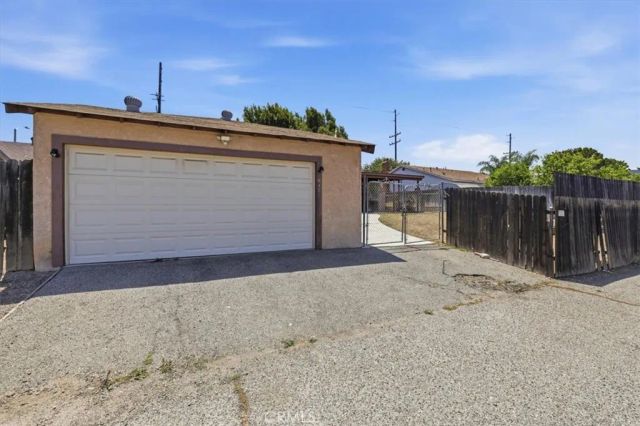 817 W Ontario, Corona, CA 92882