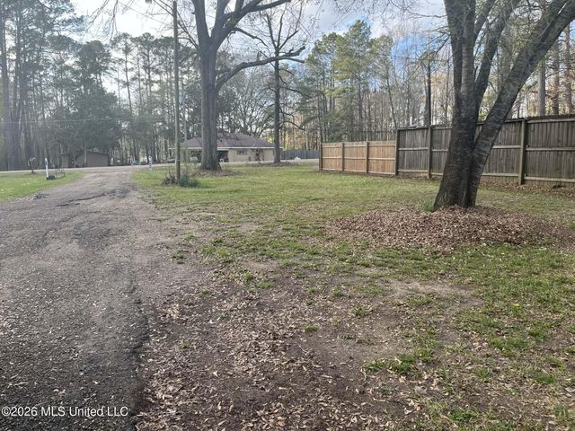 5552 Terry Road, Jackson, MS 39272