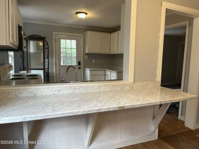 5552 Terry Road, Jackson, MS 39272