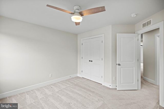 1548 MEADOWLARK GLEN RD, Dumfries, VA 22026