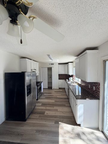 3834 Shadycreek Drive, Garland, TX 75042