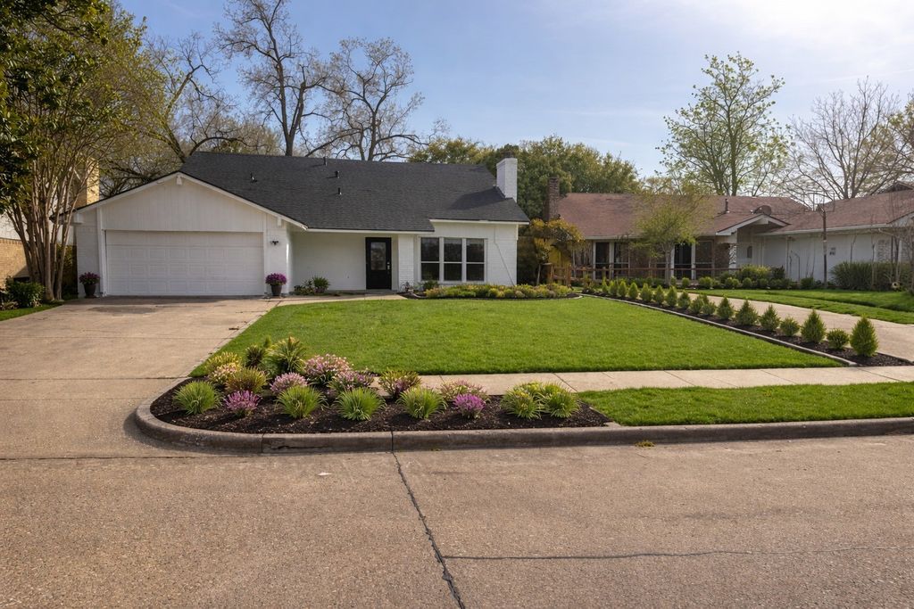 3834 Shadycreek Drive, Garland, TX 75042