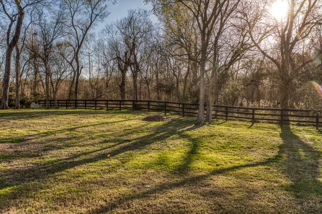 10247 Wooded Reserve Court, Washington, TX 77880