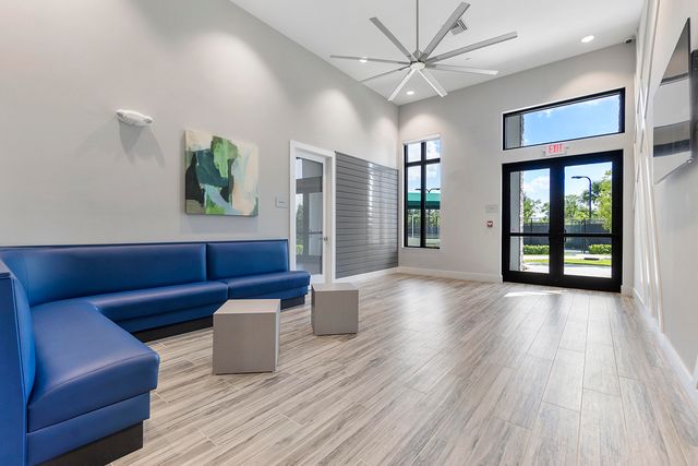 7985 Ironwood Way, Parkland, FL 33067