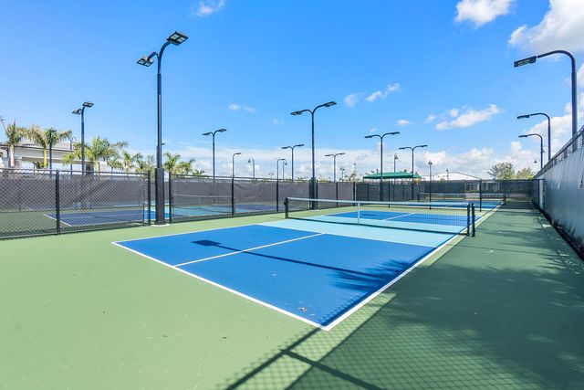 7985 Ironwood Way, Parkland, FL 33067