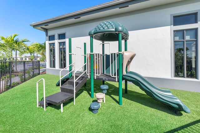 7985 Ironwood Way, Parkland, FL 33067