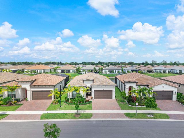 7985 Ironwood Way, Parkland, FL 33067