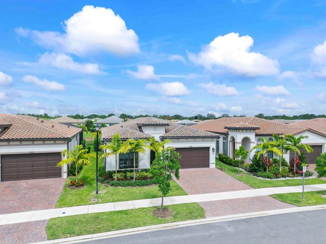 7985 Ironwood Way, Parkland, FL 33067