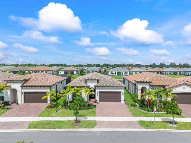 7985 Ironwood Way, Parkland, FL 33067