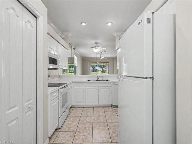 1617 Morning Sun LN E7, Naples, FL 34119