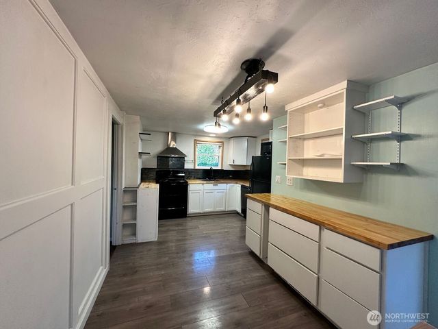 12514 Naomilawn Dr SW, Lakewood, WA 98498