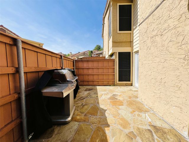 4220 Madera Road, Irving, TX 75038