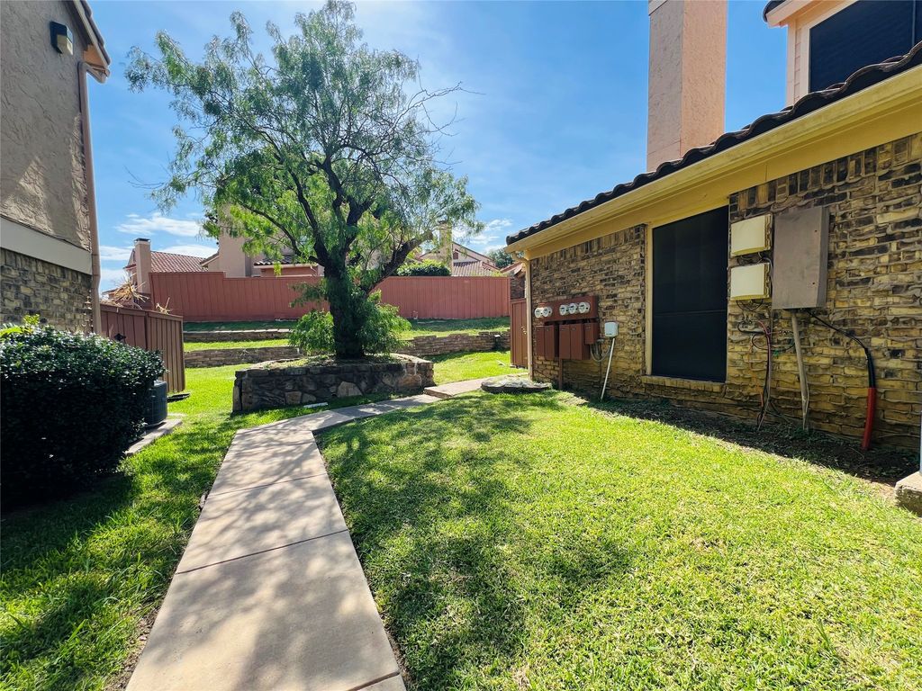 4220 Madera Road, Irving, TX 75038