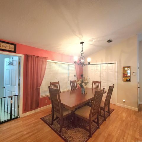 1308 Chimney Rock Street, Mountain View, AR 72560